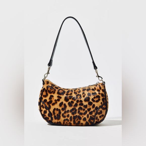 UO Silence + Noise Daphne Cheetah Print Bag - Picture 5 of 5